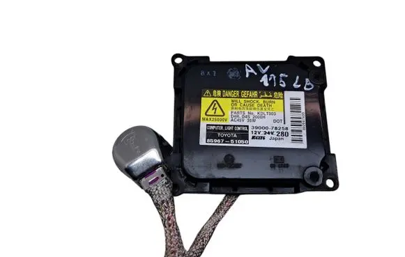 Toyota Avensis T270 Headlight ballast module Xenon 8596751050 3900078258