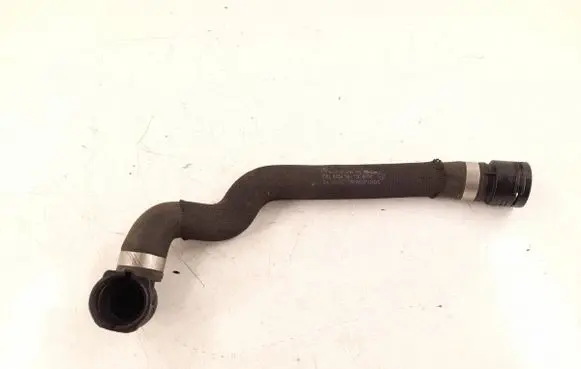 Mercedes-Benz C AMG W205 Engine coolant pipe/hose 2055014784 A2055014784