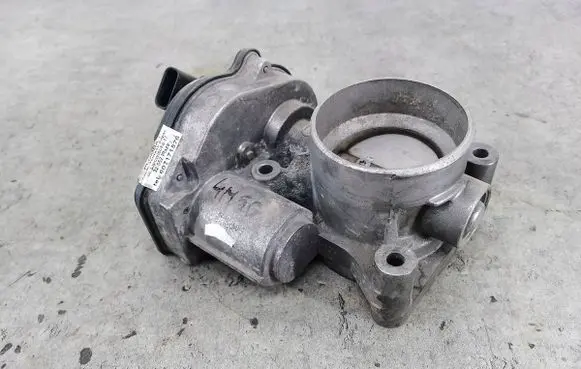 Ford C-MAX I Throttle body valve VP4M5U9E927DC