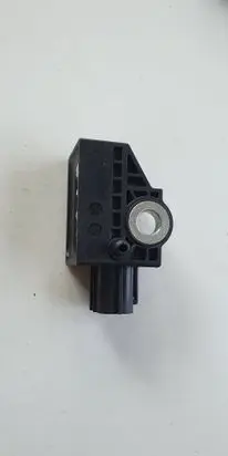 Honda CR-V Airbag deployment crash/impact sensor