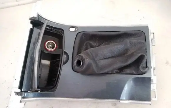 Mazda 6 Car ashtray gj6a2012