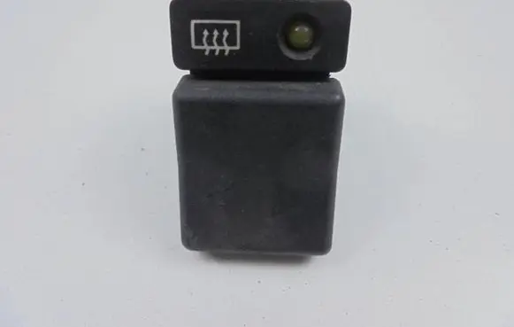 Opel Omega A Windscreen/window heater switch 90336301
