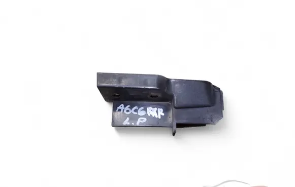 Front bumper mounting bracket