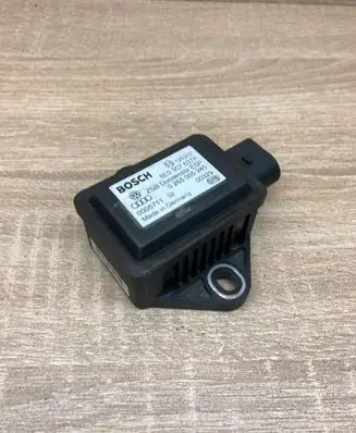 Audi A4 S4 B6 8E 8H ESP acceleration yaw rate sensor 8E0907637A 0265005245