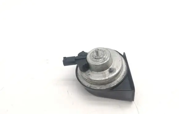 BMW 5 E60 E61 Horn signal 55306