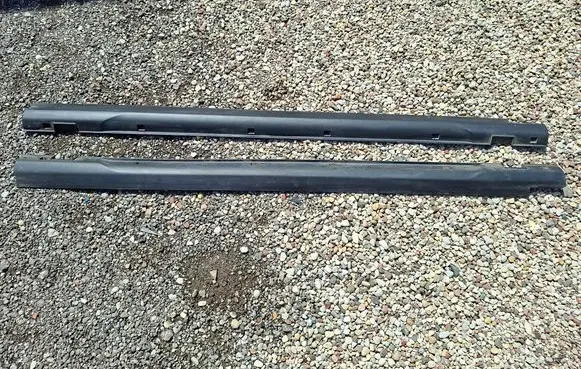 SsangYong Korando sill trim set (inner) 7902037000 7901037000