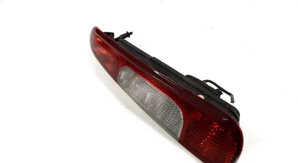 Ford C-MAX I Rear/tail lights 3M5113A602AA