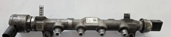 Volkswagen PASSAT B8 Fuel main line pipe 04L130764C