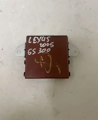 Lexus GS 300 350 430 450H Door control unit/module 8922230120