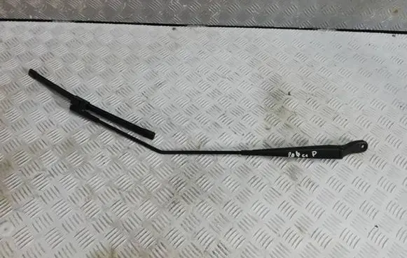 Peugeot 207 CC Front wiper blade arm