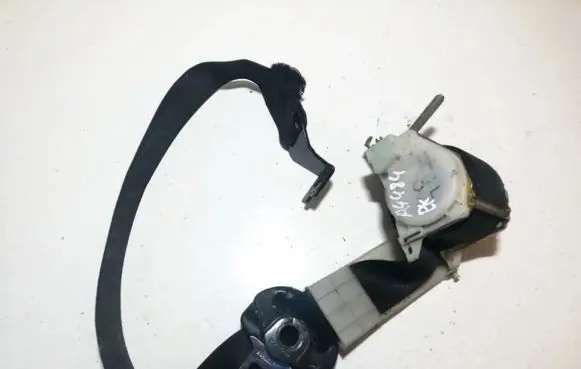 Opel Vectra B Front seatbelt 20039875 04596