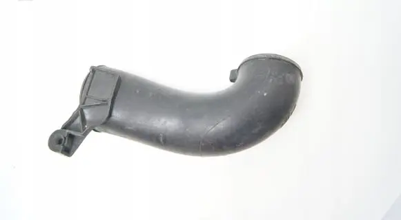 Volkswagen Touareg I Intake resonator 7L6129753