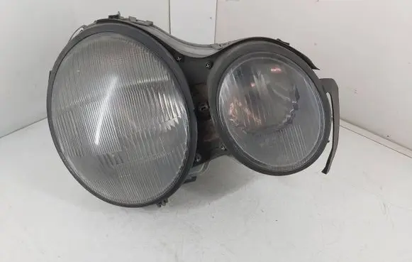 Mercedes-Benz E W210 Headlight/headlamp 144870
