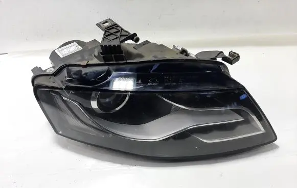 Audi A4 S4 B8 8K Headlight/headlamp 8K0941004D 8K0907472