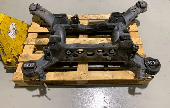 Dodge Durango III Rear subframe