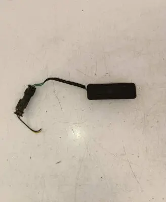 Opel Insignia A Tailgate/boot open switch button 13597499