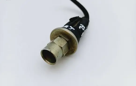 Audi A3 S3 8L Air conditioning (A/C) pressure sensor 1J0959126