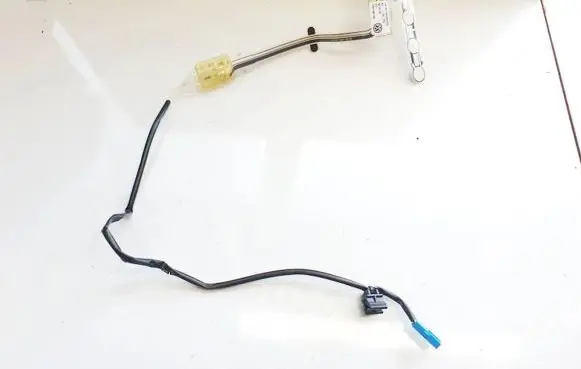 Volkswagen Golf V Seat heating element 1k0963553
