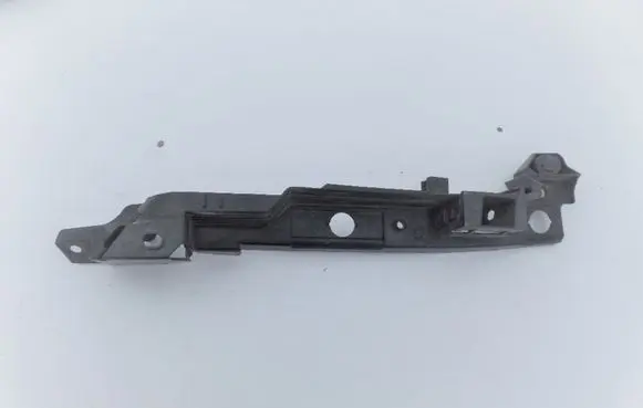 Opel Corsa D Fender mounting bracket 13266903
