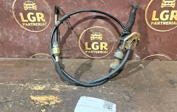 Nissan Quest Gear shift cable linkage 