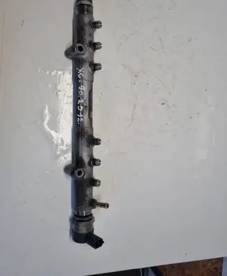 Volvo XC60 Fuel main line pipe 31259011 000574L2