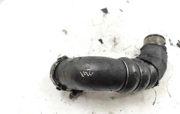 Audi A4 S4 B7 8E 8H Intercooler hose/pipe 8E0145790P