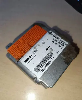 Audi A6 S6 C5 4B Airbag control unit/module 4B0959655C 0285001106