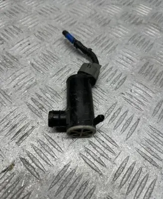 Hyundai ix35 Windscreen/windshield washer pump 985102S000 P14041 12V404252751