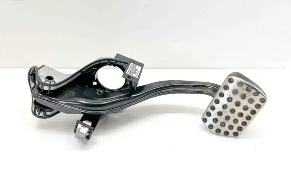 Mercedes-Benz SL R231 Brake pedal A2312900001 A1702900182