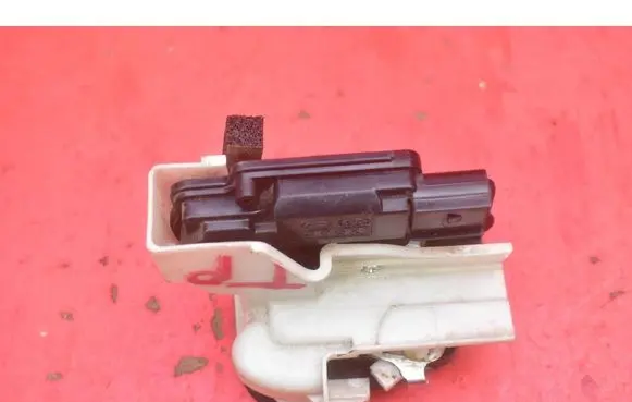 KIA Picanto Rear door lock