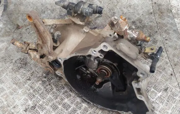 Mazda 323 F Manual 5 speed gearbox
