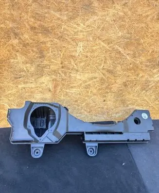 Audi e-tron Subwoofer speaker 4KE035621