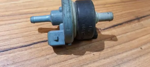 Valve vacuum
