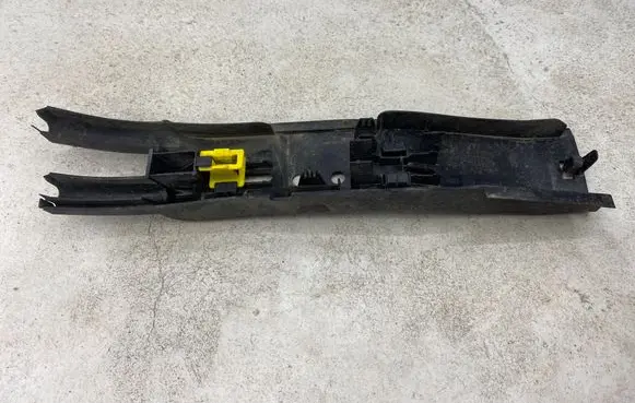 Volvo V70 Other under body part 6G919E312BC