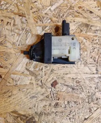 Citroen DS5 Fuel tank cap lock motor 9658236780