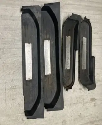 Mercedes-Benz Vito Viano W639 sill trim set (inner) A6396861010 A6396860910 A6396861110