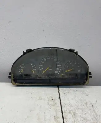 Mercedes-Benz ML W163 Speedometer (instrument cluster) A1635401847 1911210126B 123612566