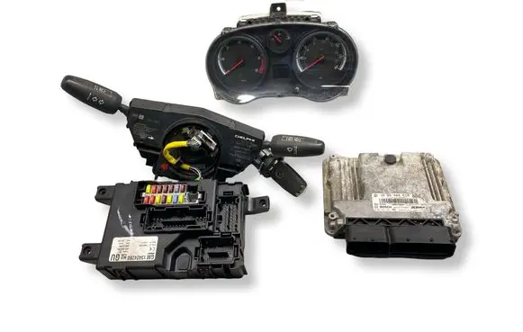 Opel Corsa D Engine ECU kit and lock set 55484519 55579447 0281031157