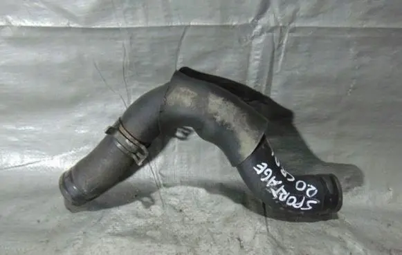 KIA Sportage Engine coolant pipe/hose