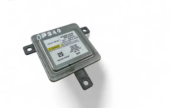 Audi A3 S3 8V Xenon control unit/module 7226115099
