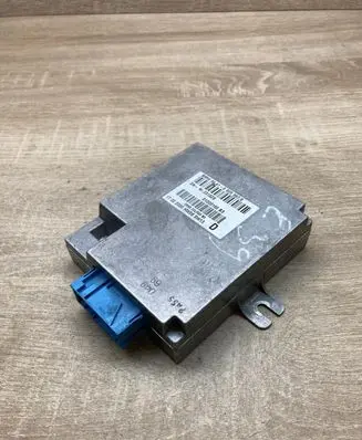 BMW 5 E39 Voice control module 6905967 031829