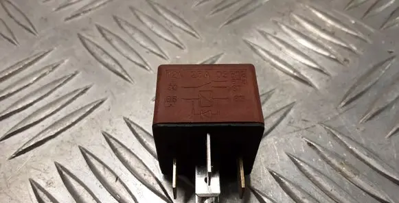 Renault Clio II Other relay 03612