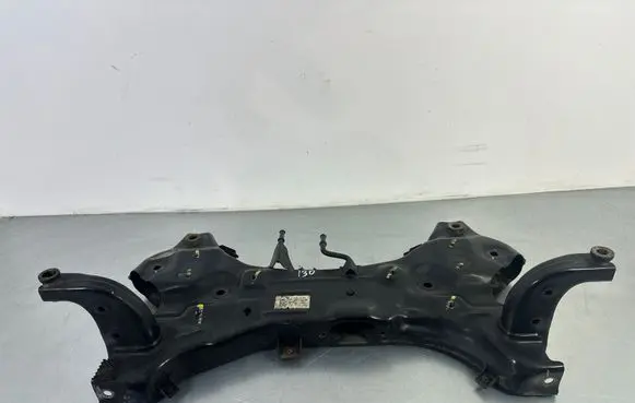 Hyundai i30 Front subframe 62401J7AA0 0746011018A0314