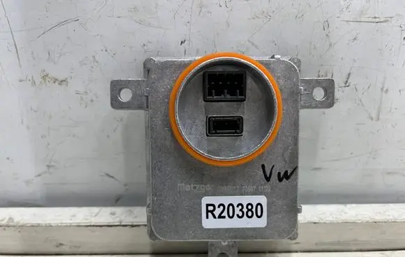 Seat Alhambra (Mk2) Xenon control unit/module 8K0941597B 0896012