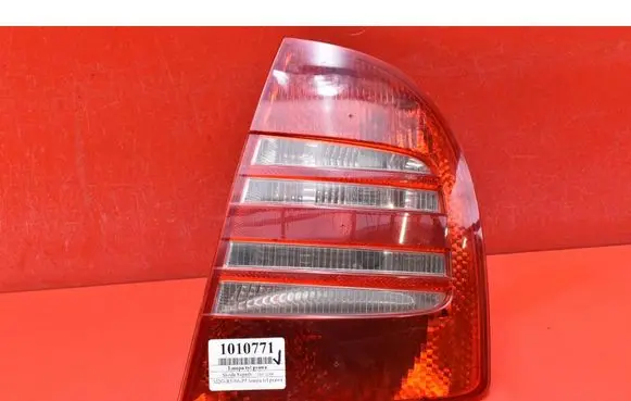 Skoda Superb B5 (3U) Rear/tail lights 3U5945096