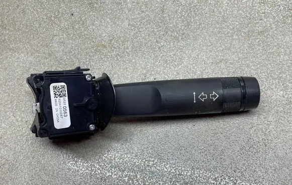 Opel Insignia A Indicator stalk 95220563