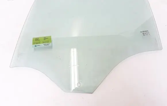 Renault Megane IV Rear door window glass 823011776R