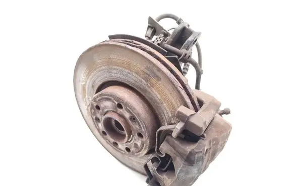 Opel Vivaro Front wheel hub 