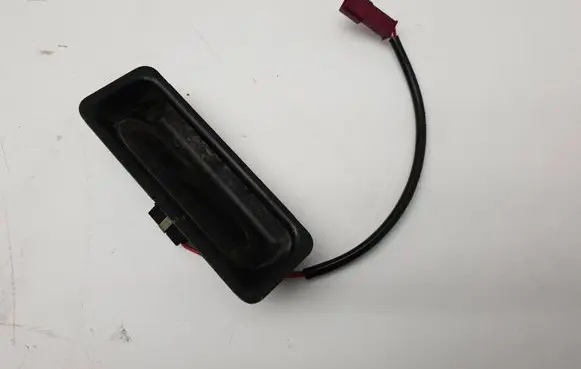 Tailgate opening switch