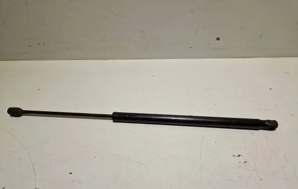 KIA Sorento Tailgate/trunk strut/damper 817713E020 0309TU0620N